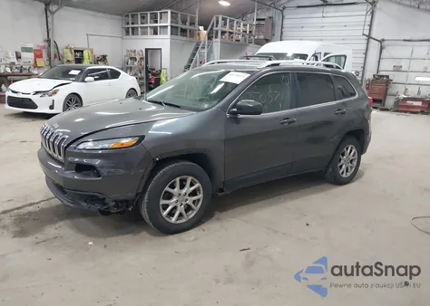2017 Jeep Cherokee Latitude 4X4 из США, поврежденный, VIN 1C4PJMCB1HW524072